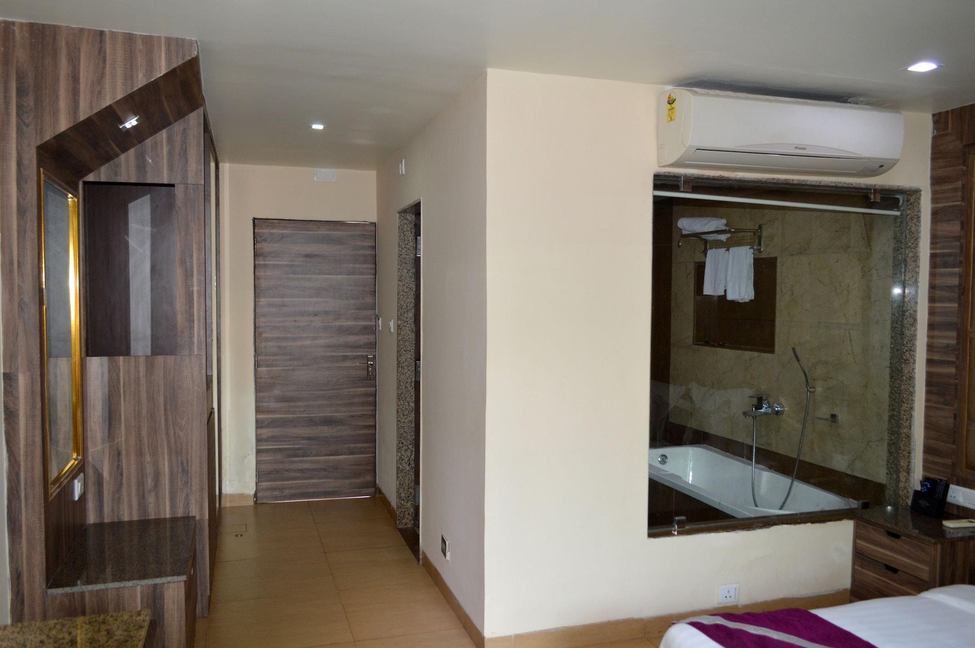 Grandeur De Sanchi- Luxury Beach Resort & Spa Calangute Exterior photo